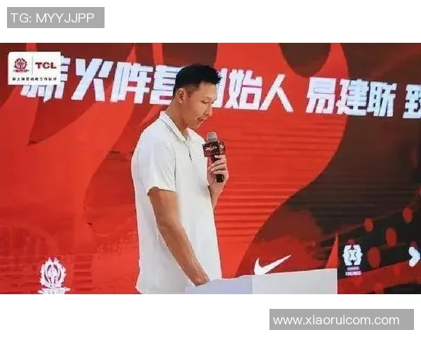 易建联：从篮球场上的传奇到中国体育的标杆之路