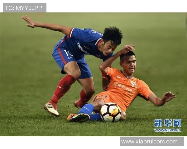 重庆斯威与鲁能精彩对决集锦回顾展现足球魅力与激情瞬间